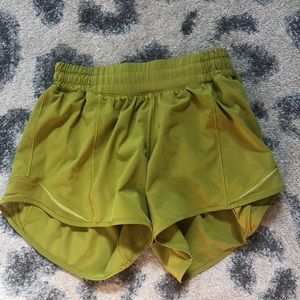 Lulu lemon hotty hot short 4in inseam